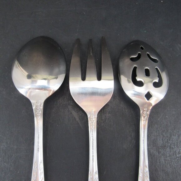 Hanford Forge Stainless Steel Serve Ware Floral Design Set of 5 Pieces - Picture 6 of 13